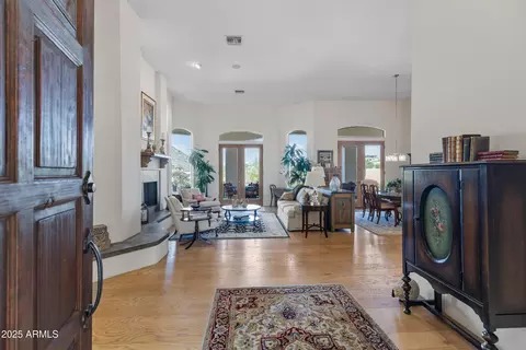 Entry Way - 1526 Eugie Ave, Phoenix, AZ 85022 photo 2 of 6