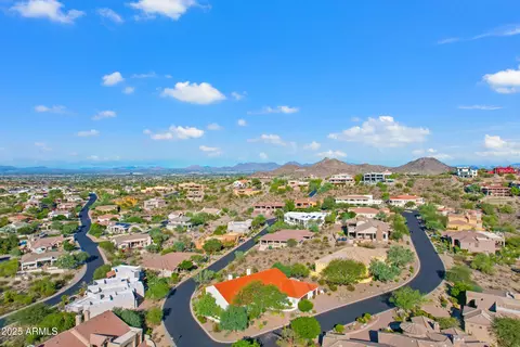 View/Area - 1526 Eugie Ave, Phoenix, AZ 85022 photo 2 of 11