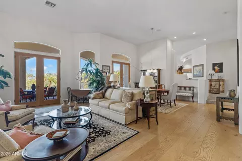 Living - 1526 Eugie Ave, Phoenix, AZ 85022 photo 4 of 7