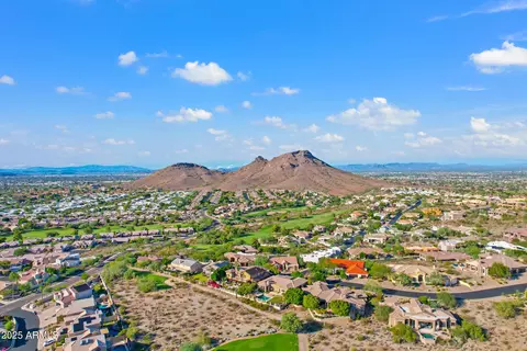 View/Area - 1526 Eugie Ave, Phoenix, AZ 85022 photo 3 of 11