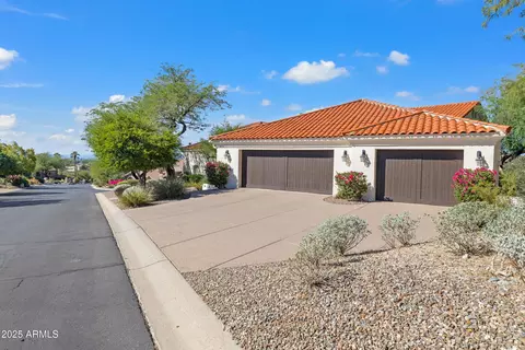 Exterior - 1526 Eugie Ave, Phoenix, AZ 85022 photo 11 of 18