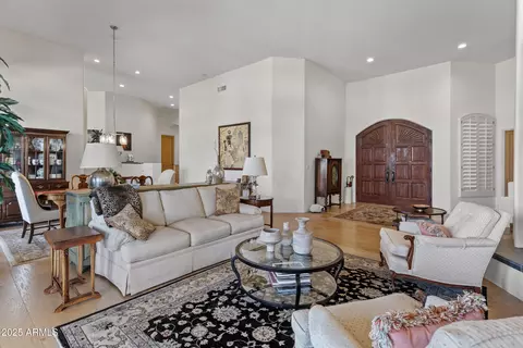 Living - 1526 Eugie Ave, Phoenix, AZ 85022 photo 2 of 7