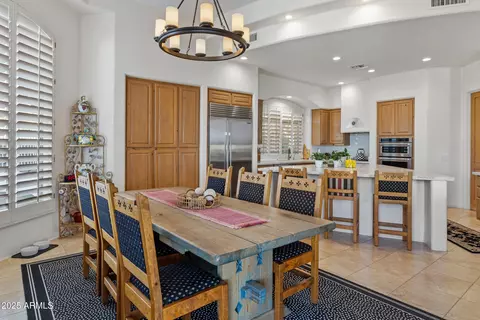 Dining - 1526 Eugie Ave, Phoenix, AZ 85022 photo 4 of 4