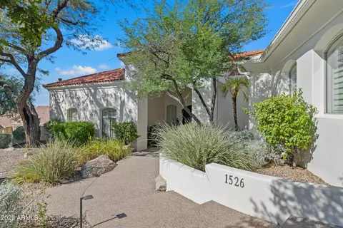 Exterior - 1526 Eugie Ave, Phoenix, AZ 85022 photo 12 of 18