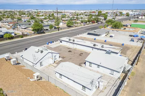 View/Area - 927 S 35th Ave, Phoenix, AZ 85009 photo 2 of 6