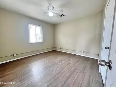 Bedroom - 927 S 35th Ave, Phoenix, AZ 85009 photo 1 of 1
