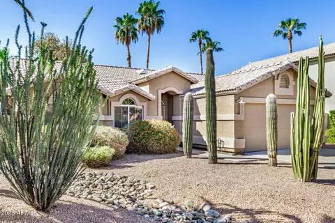 Exterior - 261 W Windsor Dr, Gilbert, AZ 85233 photo 5 of 10