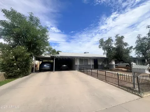 6744 W San Miguel Ave, Glendale, AZ 85303