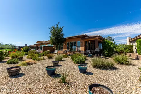 943 E Cobble Stone Dr, Queen Creek, AZ 85140
