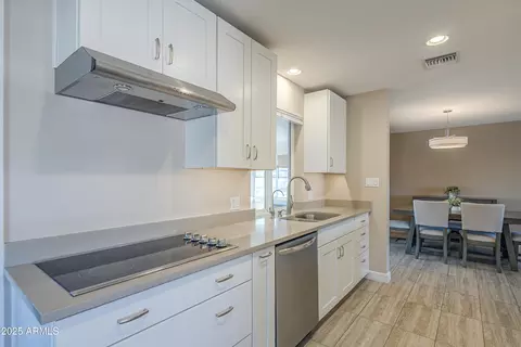 Kitchen - 6332 E Billings St, Mesa, AZ 85205 photo 2 of 2