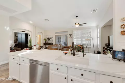 4664 E Apricot Ln, Gilbert, AZ 85298 photo 15