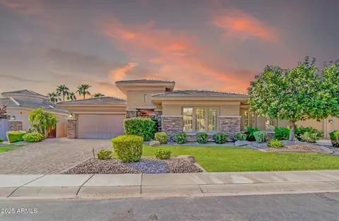 5260 S Bradshaw Pl, Chandler, AZ 85249