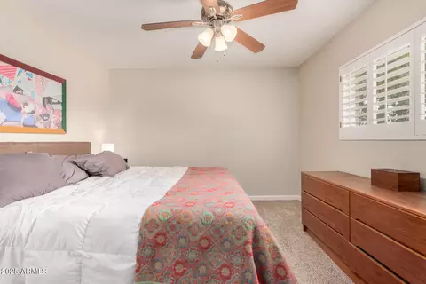 2827 E Captain Dreyfus Ave, Phoenix, AZ 85032 photo 12