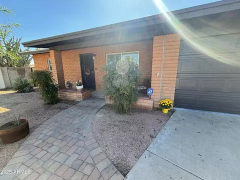 2827 E Captain Dreyfus Ave, Phoenix, AZ 85032 photo 32