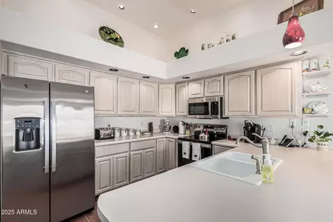 Kitchen - 6190 E 22nd Ave, Apache Junction, AZ 85119 photo 3 of 3