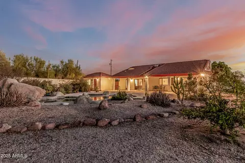 Exterior - 6190 E 22nd Ave, Apache Junction, AZ 85119 photo 20 of 32