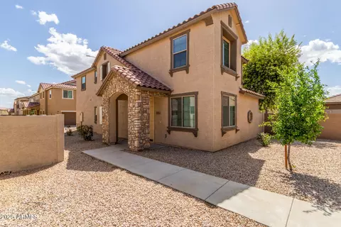 831 E Agua Fria Ln, Avondale, AZ 85323