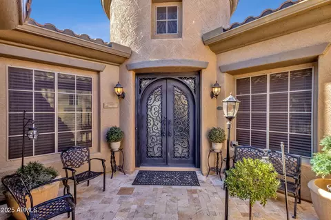 3426 E Raven Dr, Chandler, AZ 85286