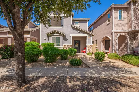 4368 E Sack Dr, Phoenix, AZ 85050