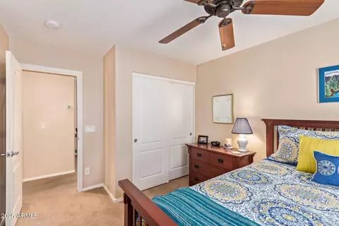Bedroom - 4368 E Sack Dr, Phoenix, AZ 85050 photo 5 of 6