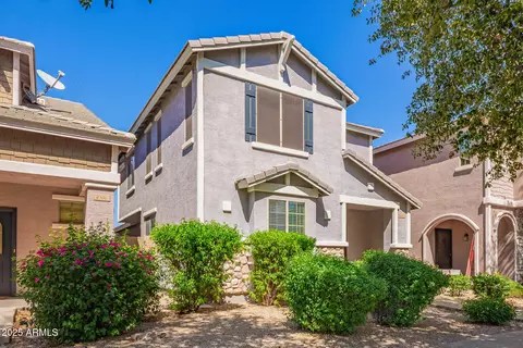 Exterior - 4368 E Sack Dr, Phoenix, AZ 85050 photo 2 of 8