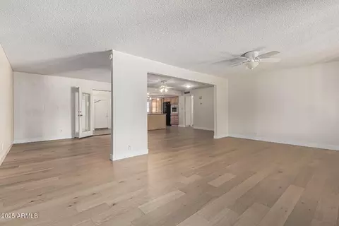 Living - 4134 W Linger Ln, Phoenix, AZ 85051 photo 3 of 5