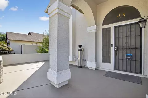 1445 E Utopia Rd, Phoenix, AZ 85024 photo 12