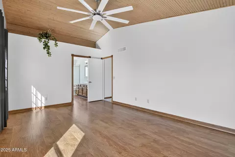 1445 E Utopia Rd, Phoenix, AZ 85024 photo 5