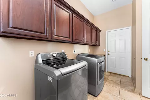 4410 E Robin Ln, Phoenix, AZ 85050 photo 29