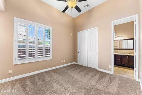 4410 E Robin Ln, Phoenix, AZ 85050 photo 33