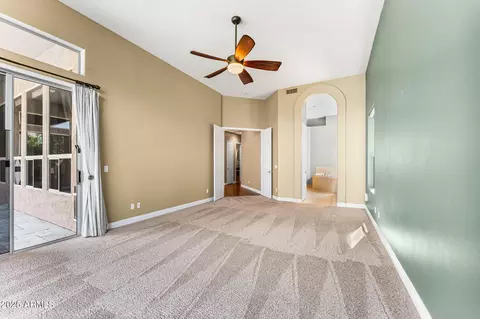 4410 E Robin Ln, Phoenix, AZ 85050 photo 21