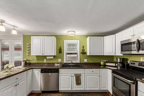 335 S 75th Pl, Mesa, AZ 85208 photo 13