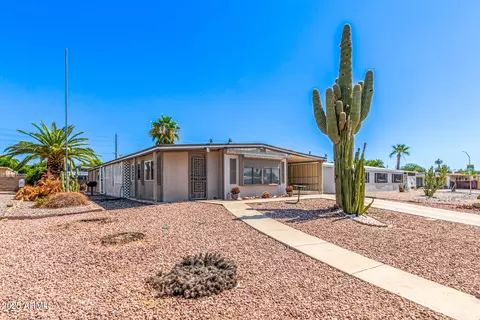 335 S 75th Pl, Mesa, AZ 85208 photo 2
