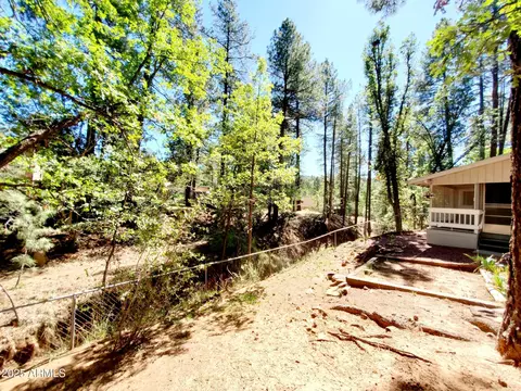 Exterior - 8449 W Elk Rd, Pine, AZ 85544 photo 3 of 7