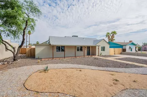 Exterior - 1642 E Turney Ave, Phoenix, AZ 85016 photo 2 of 9