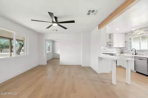 Living - 1642 E Turney Ave, Phoenix, AZ 85016 photo 5 of 9