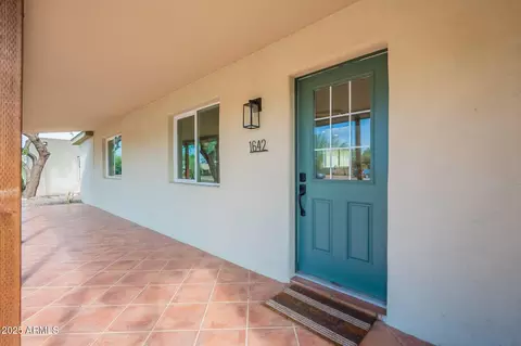 Exterior - 1642 E Turney Ave, Phoenix, AZ 85016 photo 3 of 9