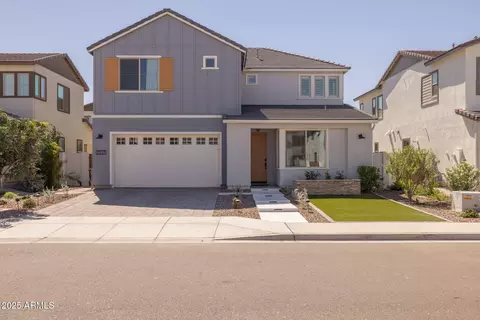 1517 E Rakestraw Ln, Gilbert, AZ 85298