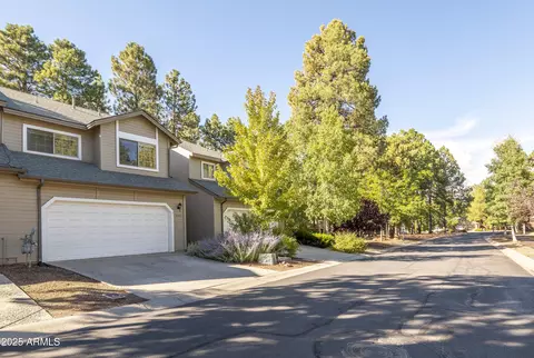 Exterior - 2343 S Eclipse Ln, Flagstaff, AZ 86001 photo 2 of 7