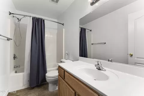 Bath - 2343 S Eclipse Ln, Flagstaff, AZ 86001 photo 2 of 3