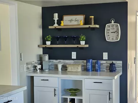 9834 W Emberwood Dr, Sun City, AZ 85351