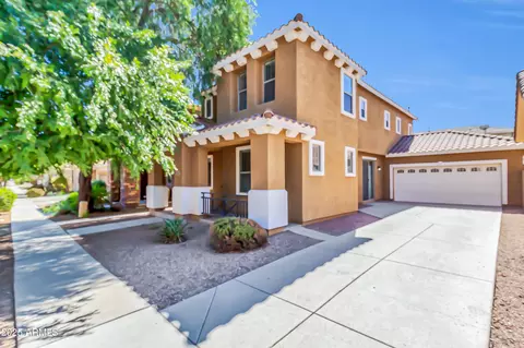 Exterior - 3257 E Tulsa St, Gilbert, AZ 85295 photo 2 of 5