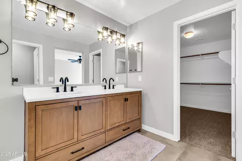 Bath - 3257 E Tulsa St, Gilbert, AZ 85295 photo 3 of 4