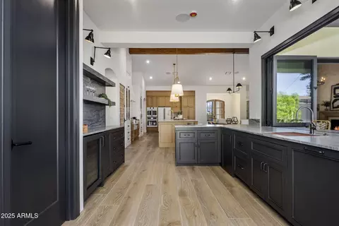Kitchen - 2108 E Solano Dr, Phoenix, AZ 85016 photo 7 of 8