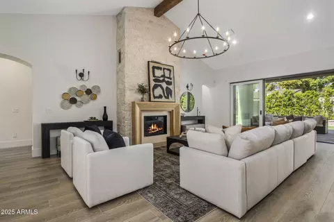 Living - 2108 E Solano Dr, Phoenix, AZ 85016 photo 1 of 3
