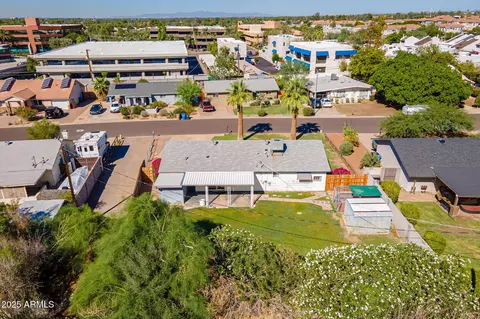 View/Area - 7313 N 16th Pl N, Phoenix, AZ 85020 photo 11 of 12