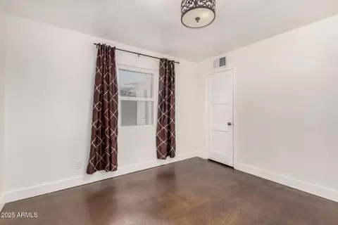 Bedroom - 4232 N 15th Dr, Phoenix, AZ 85015 photo 1 of 2