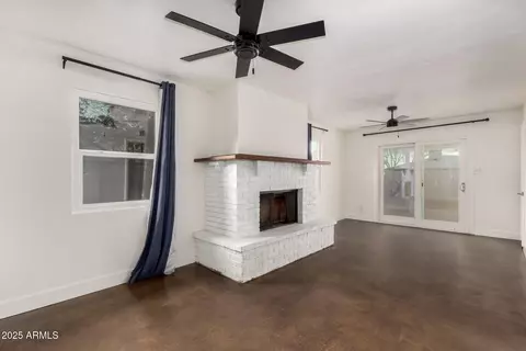 Living - 4232 N 15th Dr, Phoenix, AZ 85015 photo 5 of 7