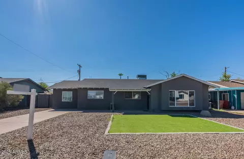 4026 N 83rd St, Scottsdale, AZ 85251