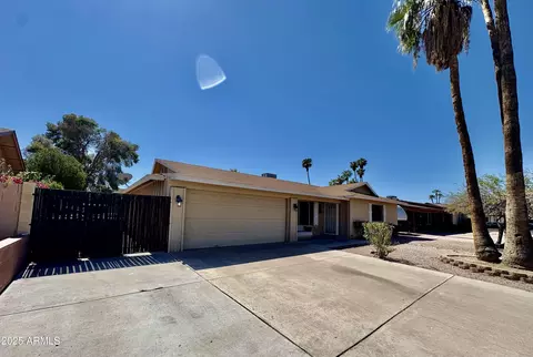2313 W Catalina Ave, Mesa, AZ 85202